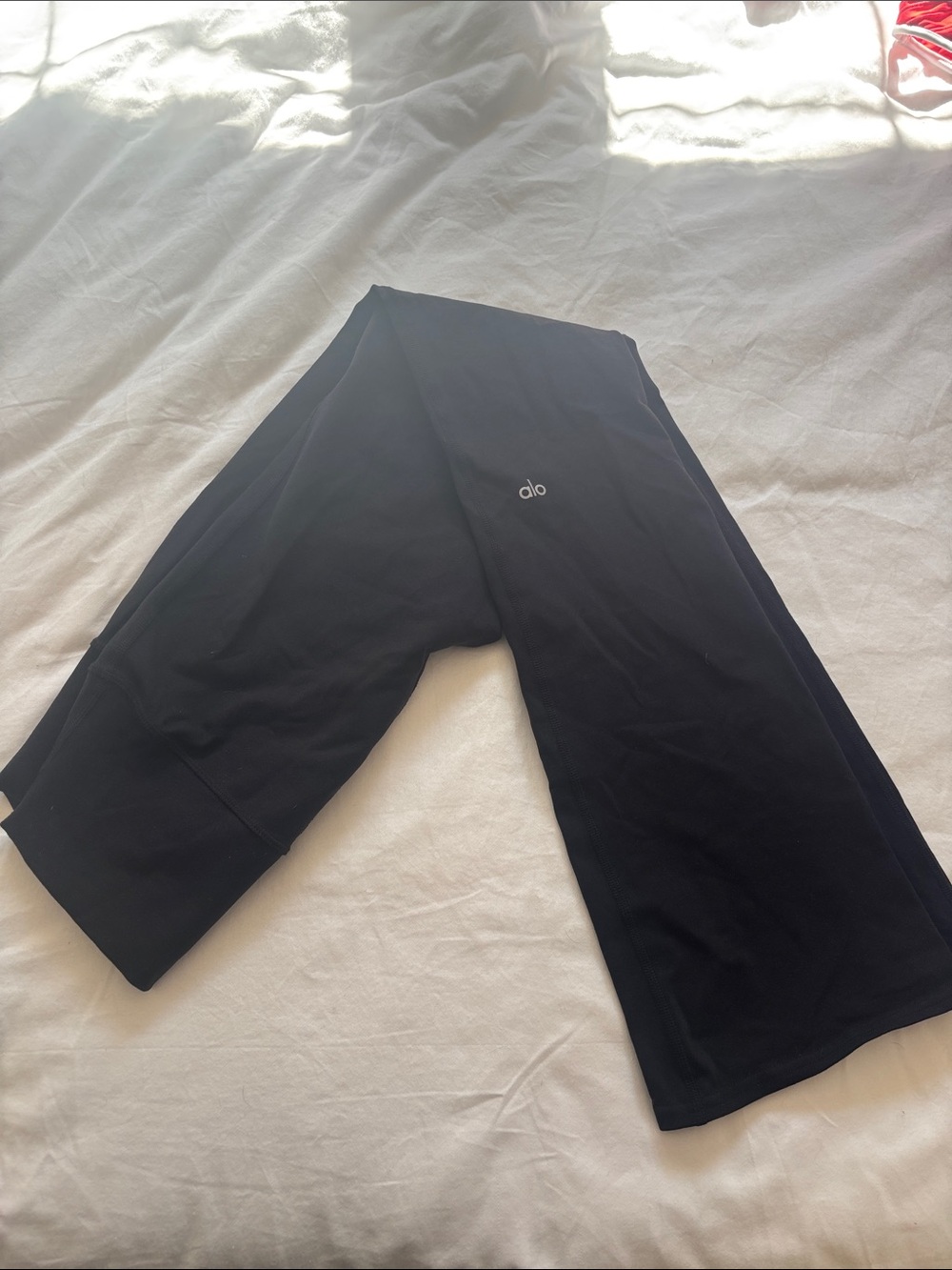 ALO Yoga Women’s Black Flare Leggings